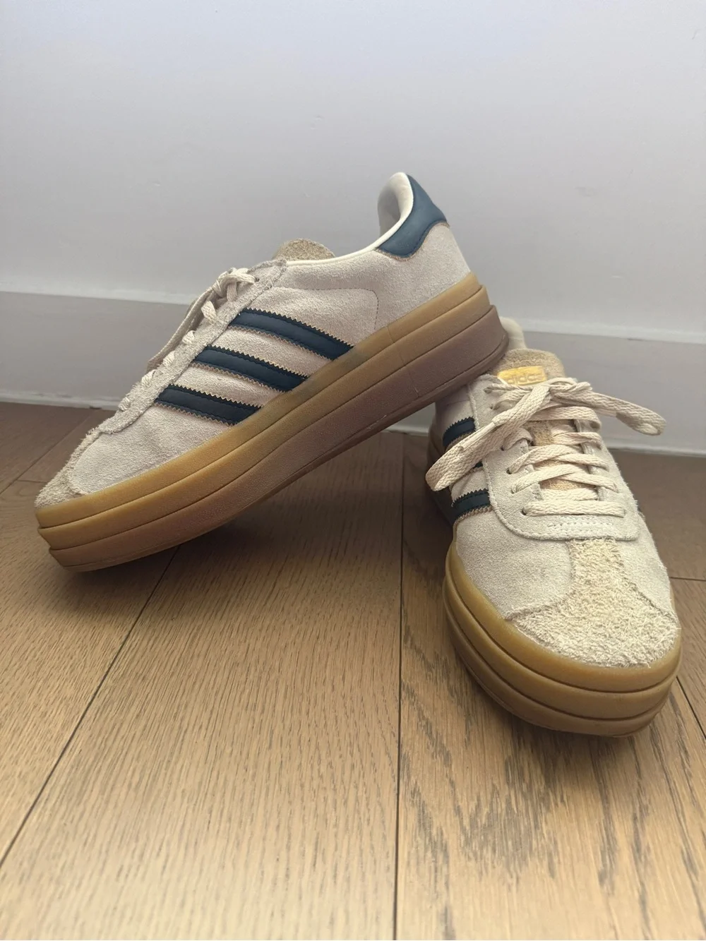 adidas Originals Women’s Gazelle Bold Shoes - Picture 1 of 4